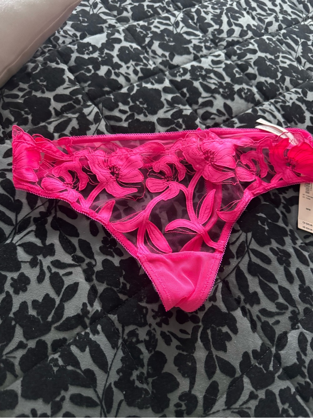 Victoria’s Secret Sheer Floral Embroidered Bikini Panty in Hot Pink. NWT SZ M